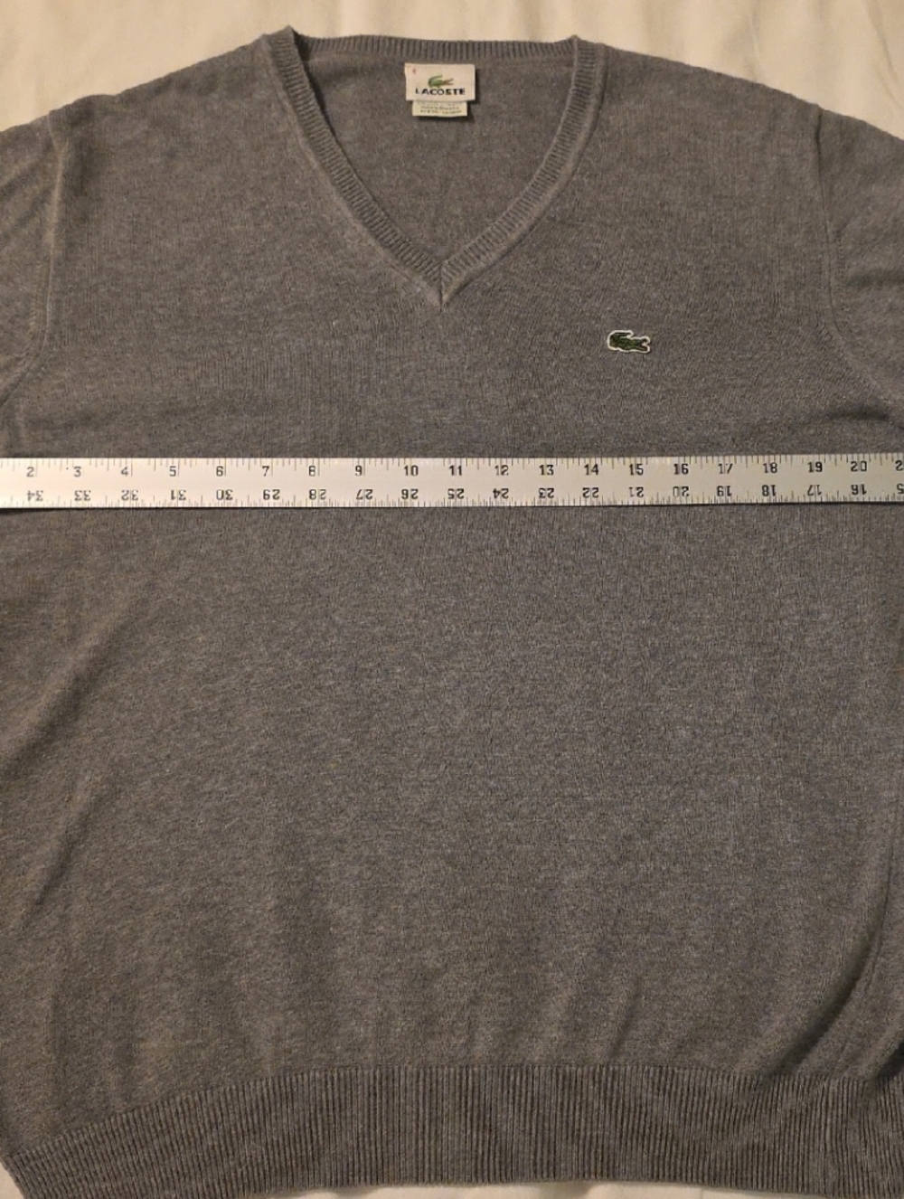 Lacoste Men's V-Neck Sweater Gray